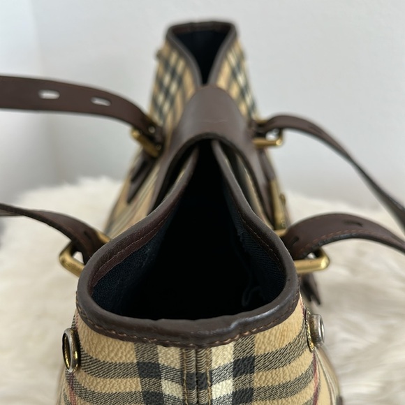 💯Authentic BURBERRY Haymarket Check Buckle Satchel Chocolate🍀 - Picture 14 of 16